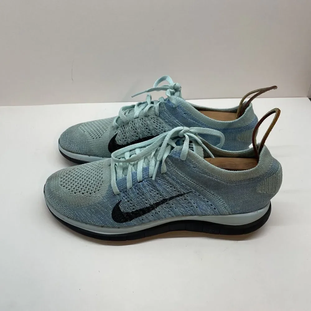 N/A nike free