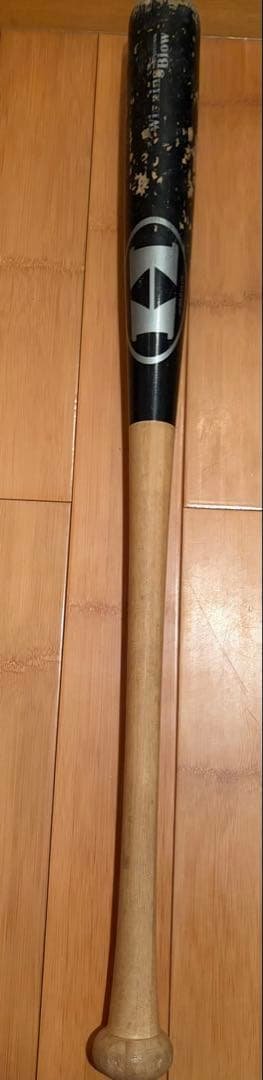 Hardwood baseball bat, black finish, approx. 84-85cm, approx. 900g, used condition