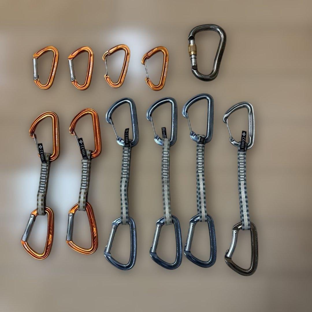 Quickdraw & Carabiner